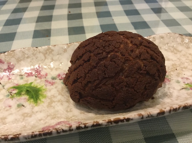 巧克力酥皮泡芙