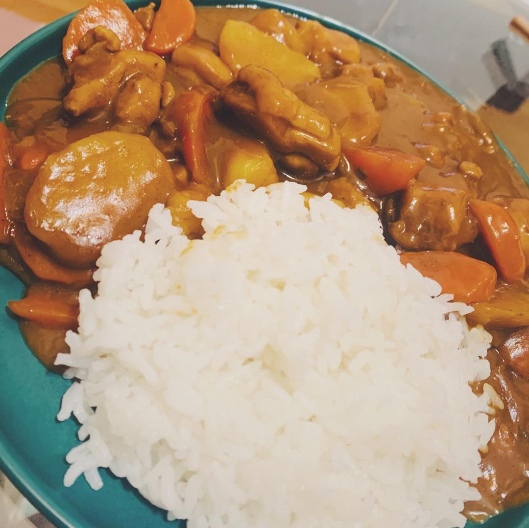 咖喱鸡肉饭