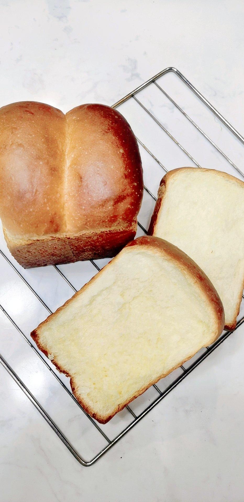 奶香超浓郁的淡奶油吐司（消灭淡奶油）