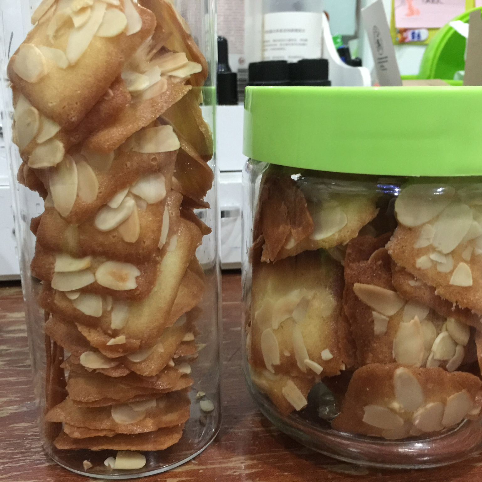 杏仁瓦片酥