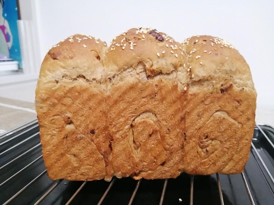 料多多红枣吐司