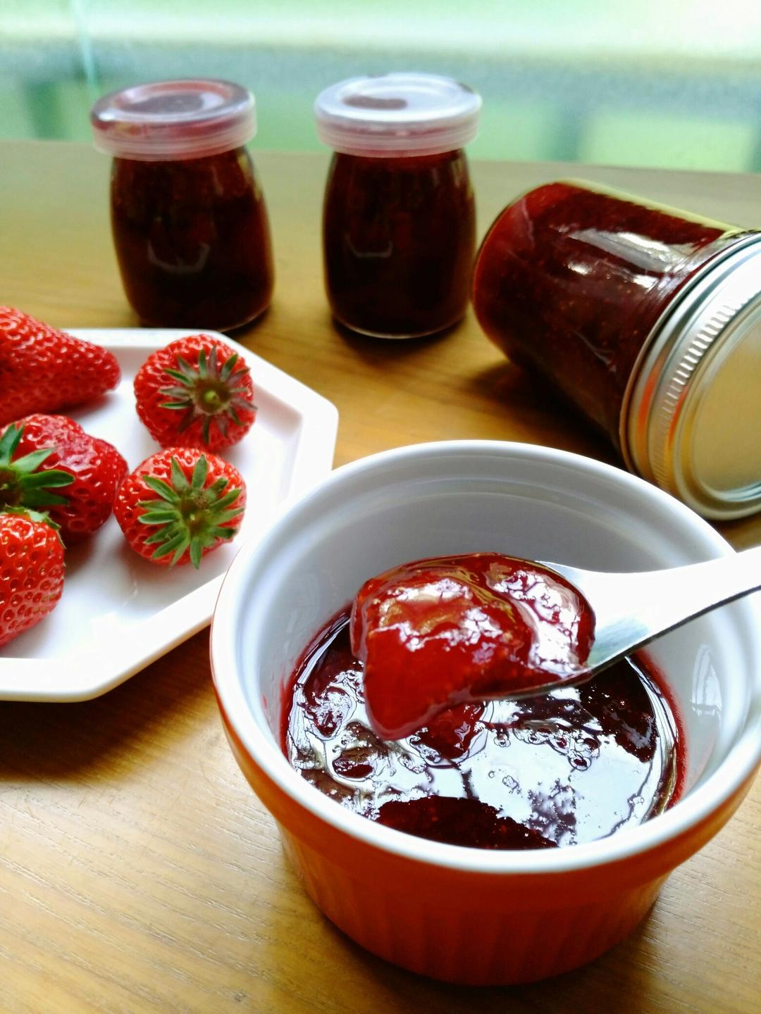 自制草莓酱懒人版的做法
