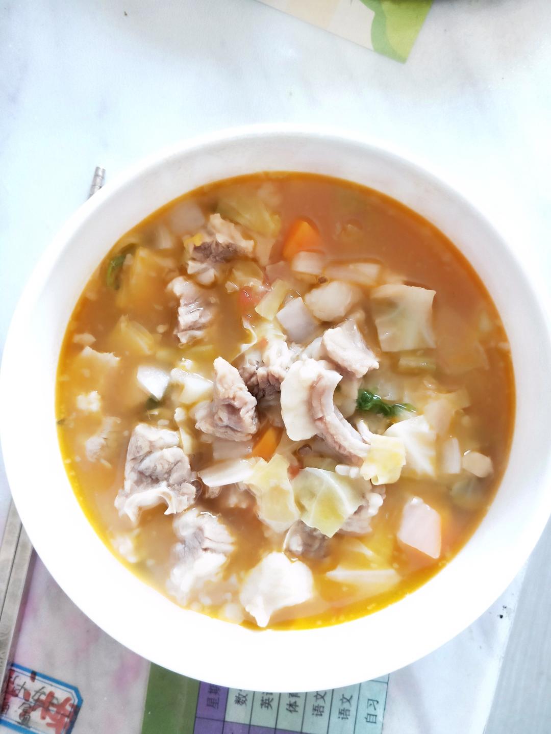 【罗宋汤】三个关键点，教你完美还原老上海记忆里的罗宋汤！