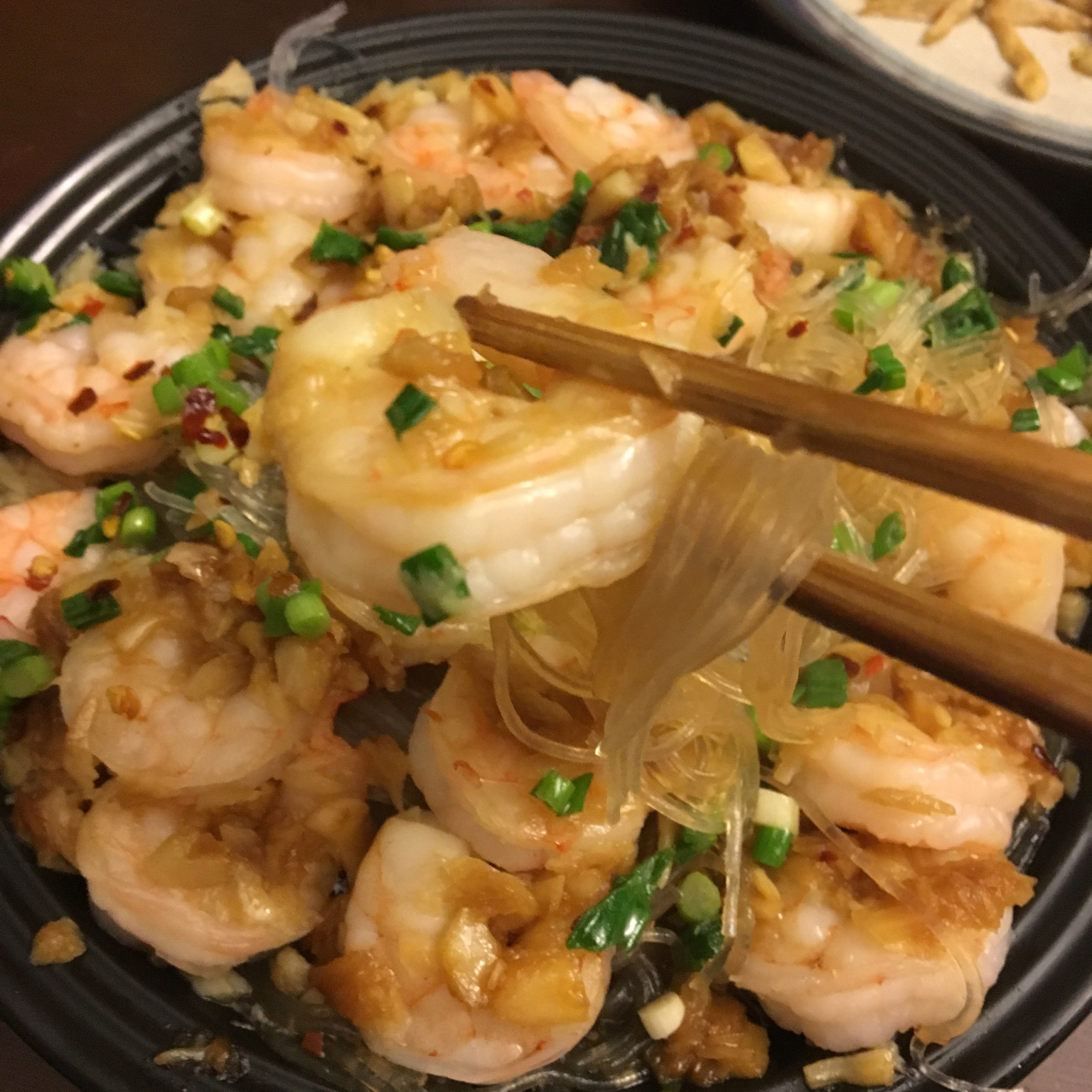 蒜蓉粉丝蒸扇贝