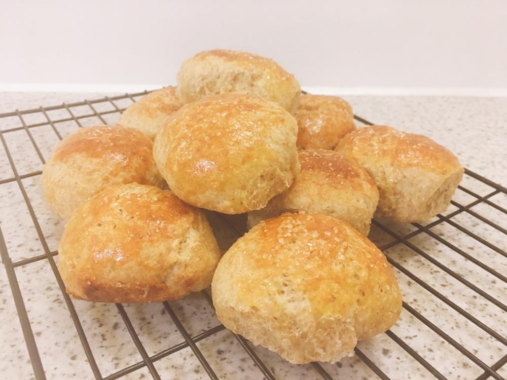 蜂蜜全麦早餐包丨健康·烘焙