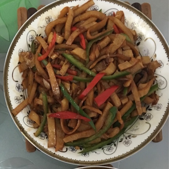 红焖笋干