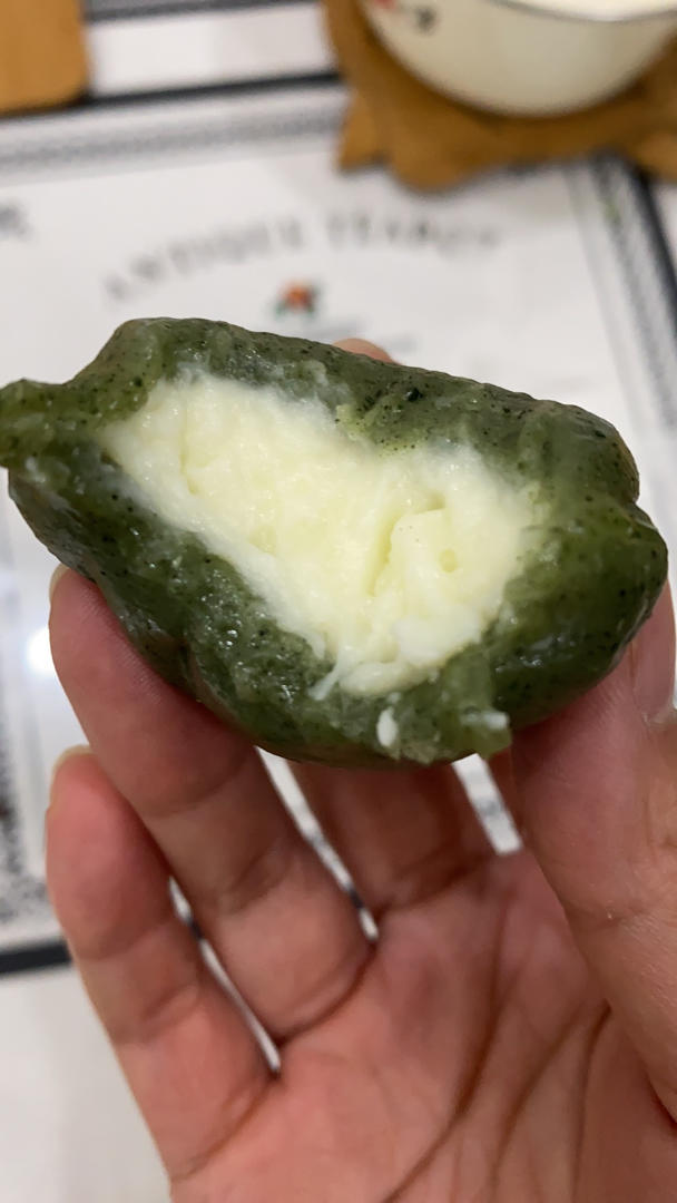 超美味鲜奶青团