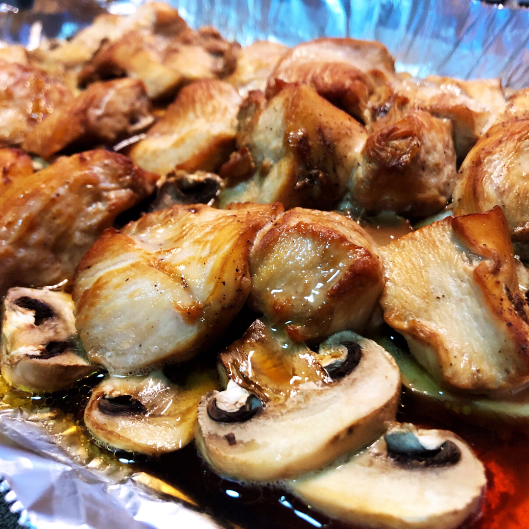 鸡胸肉吃法-无油蘑菇烤鸡胸（快手健身餐）