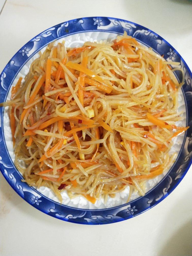 凉拌酸辣土豆丝