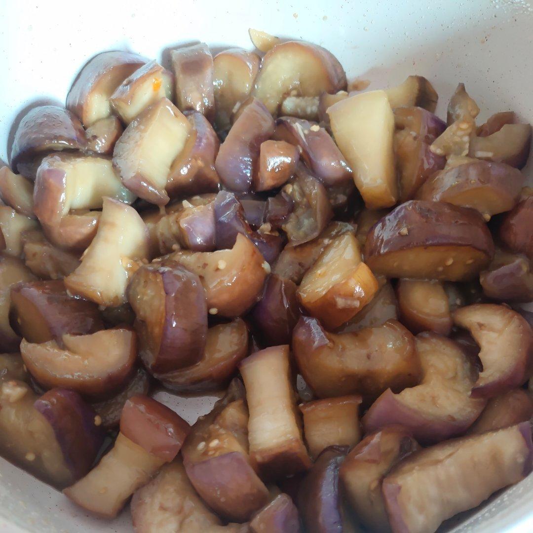 不放肉的红烧茄子🍆这样做，好吃到停不下来