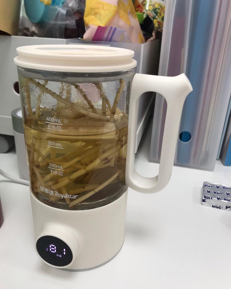 茅根竹蔗马蹄水