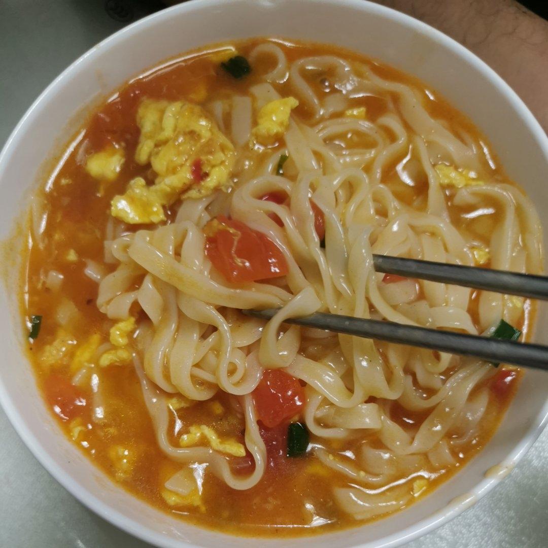 汤都要喝光的西红柿鸡蛋面