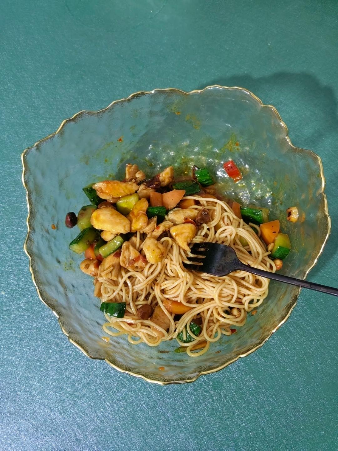 超级下饭的宫保鸡丁