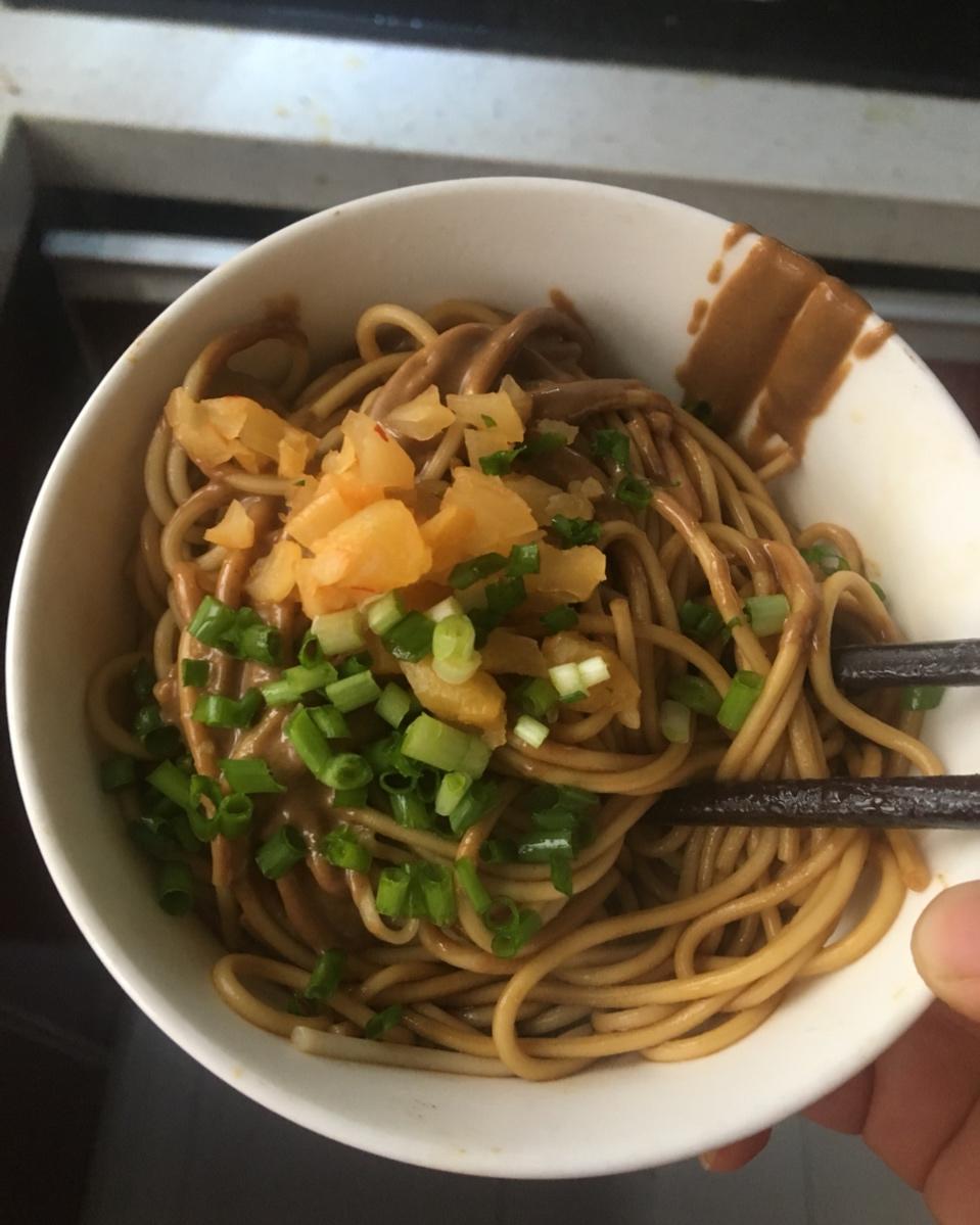 热干面