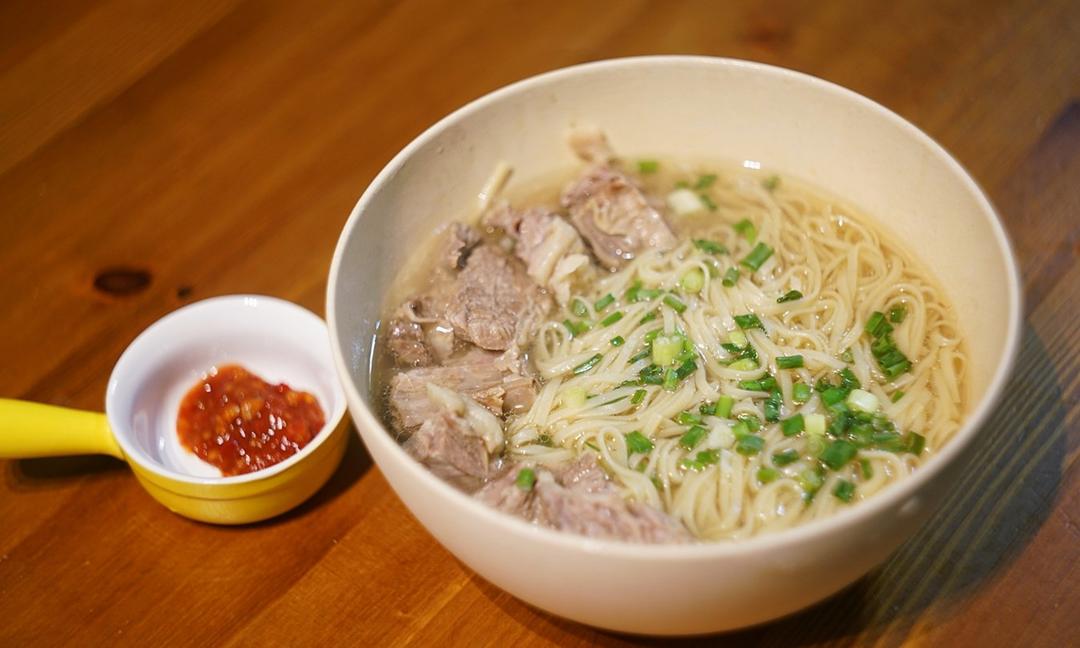 粤式清汤牛腩面