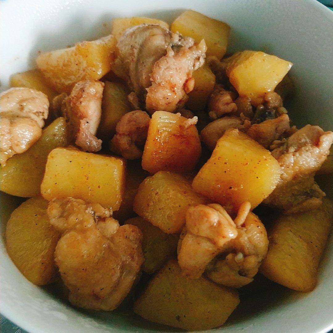 土豆烧鸡（非常下饭哦~）