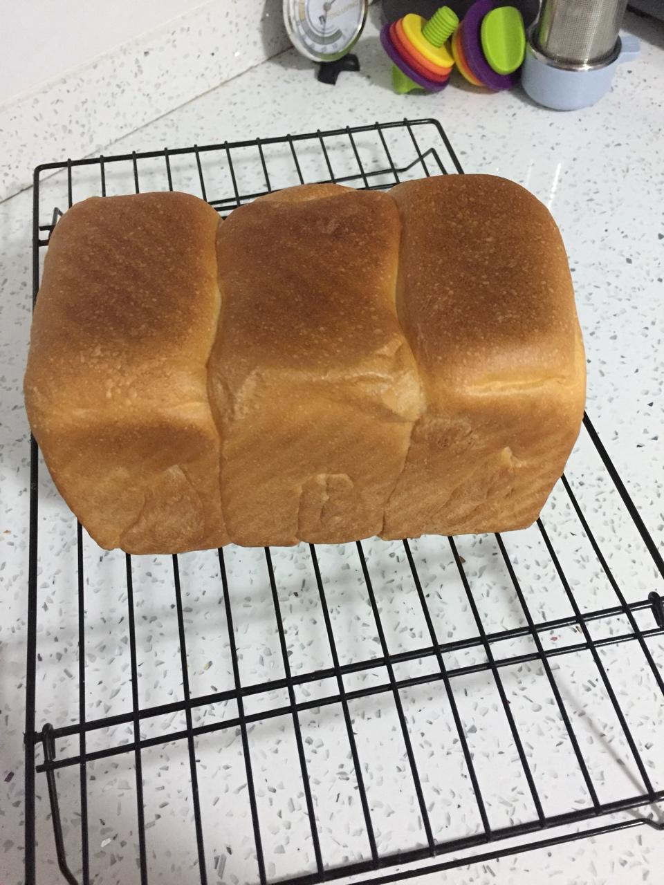 早餐白吐司          （庞多米 Pain de mie）