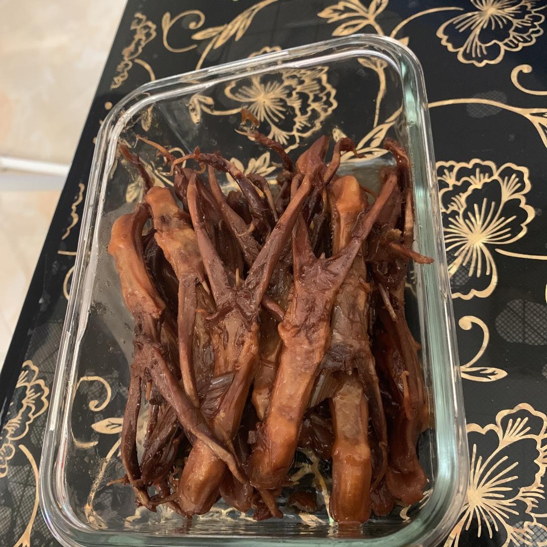 卤鸭舌