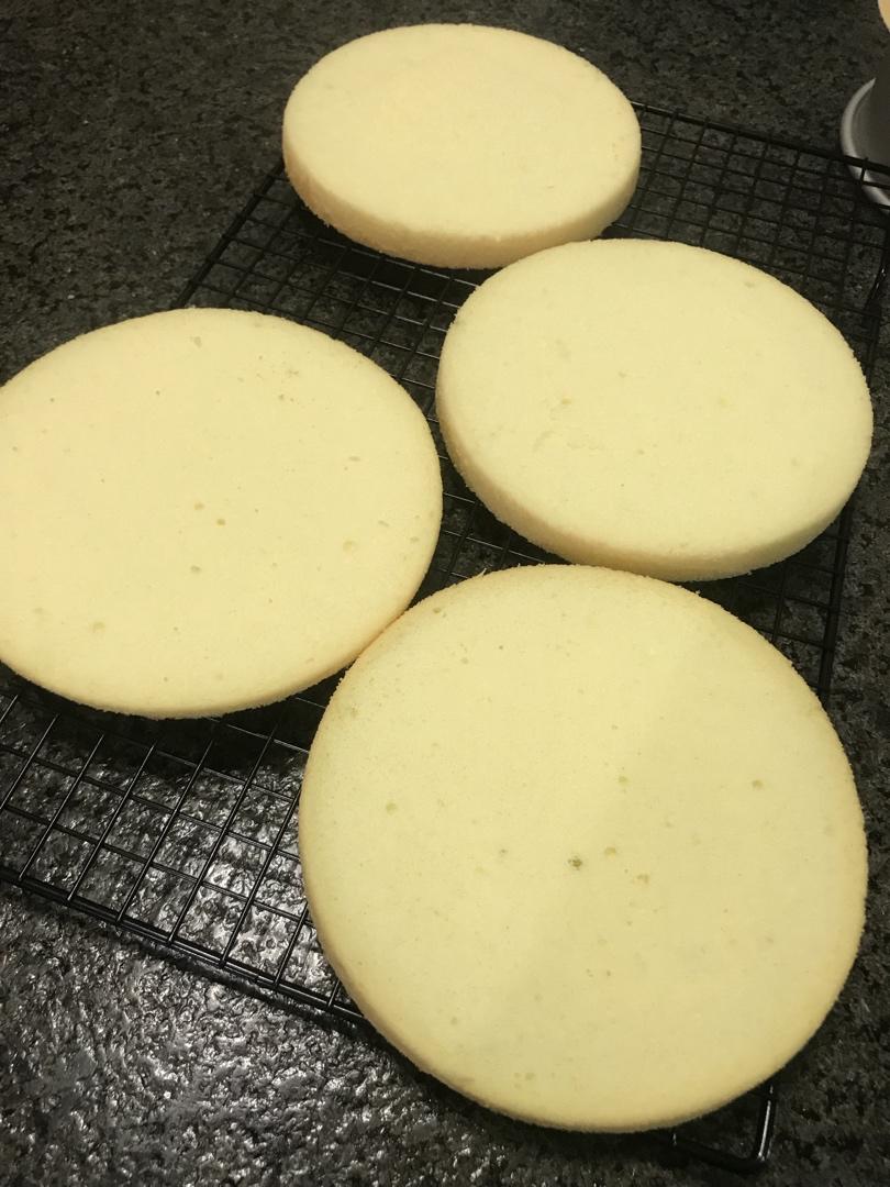 #黄金烤箱#贝奥beow K30W烤箱测评----8寸完美不裂版牛奶戚风蛋糕