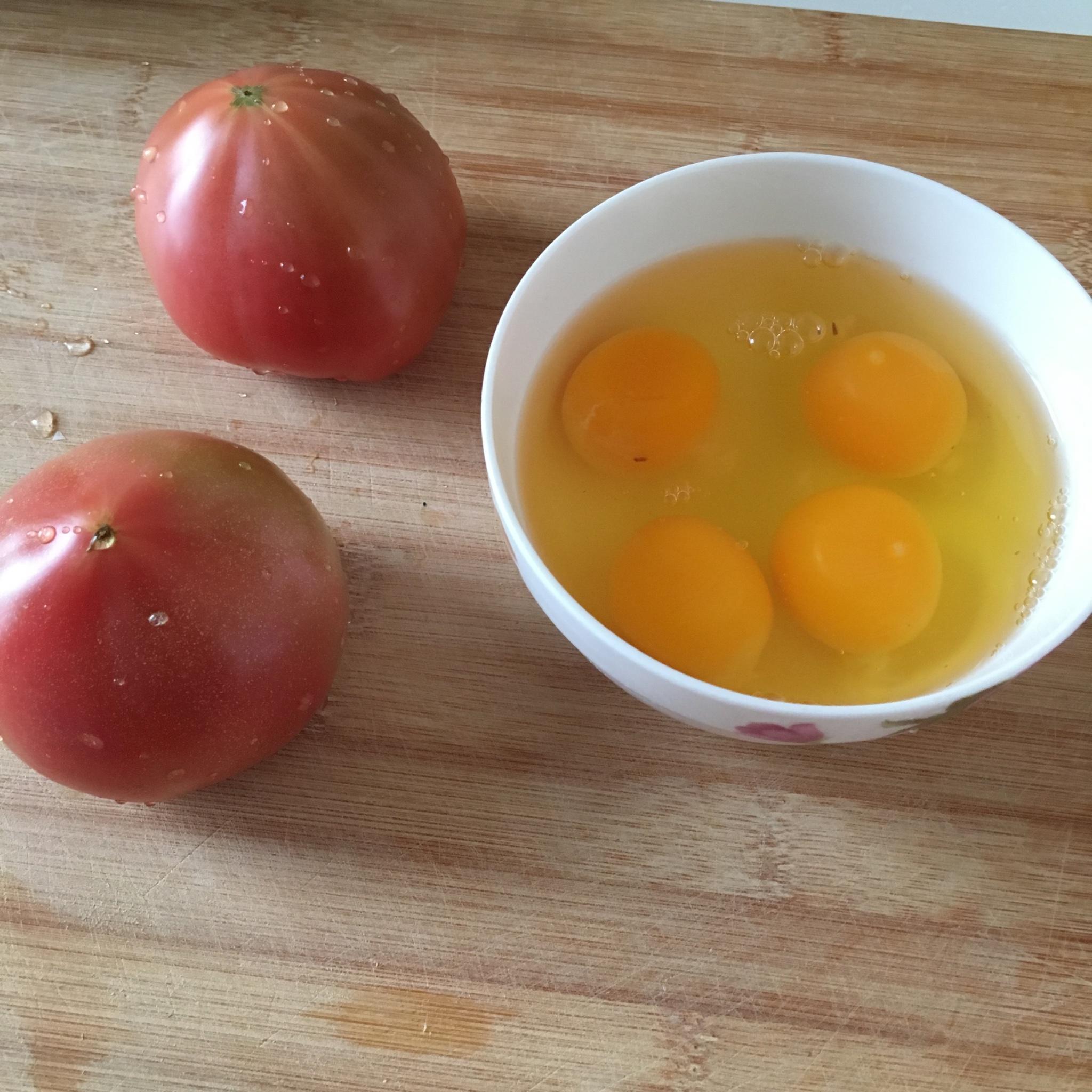 西红柿炒鸡蛋的做法 步骤1