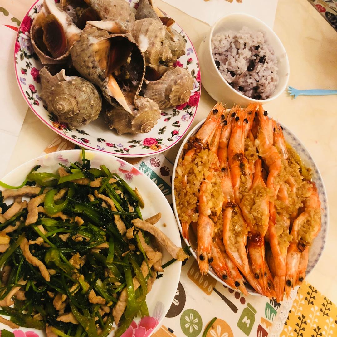 蒜蓉蒸虾
