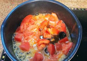 下饭西红柿木耳炖豆腐的做法 步骤7