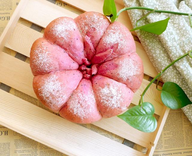 火龙果花朵面包的做法