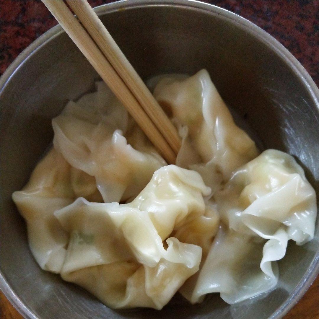 宝宝鲜虾小混沌