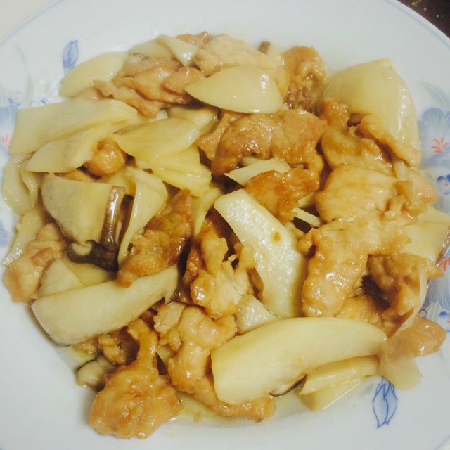 杏鲍菇炒肉片