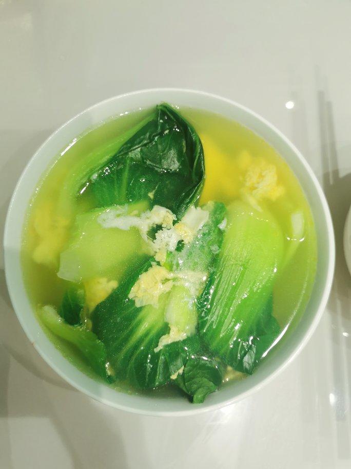 鸡蛋油菜汤