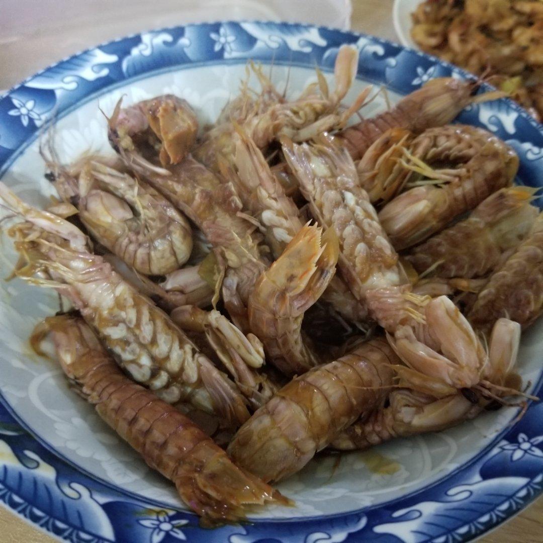 油焖皮皮虾