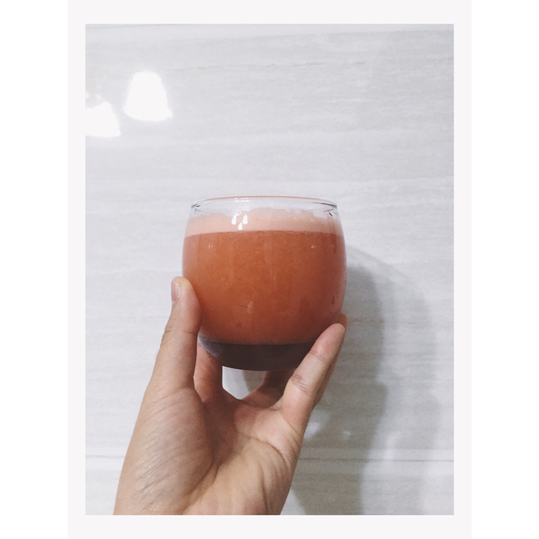 钢牙的日子里陪伴你的果～汁～哈哈