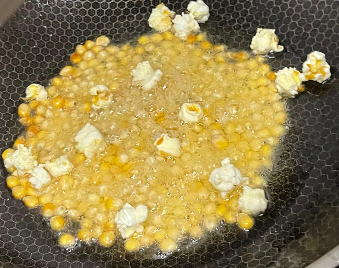 一招搞定小朋友的黄油焦糖爆米花，简单又好吃