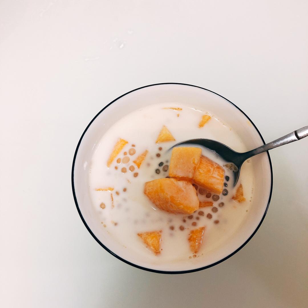 芒果椰汁西米露