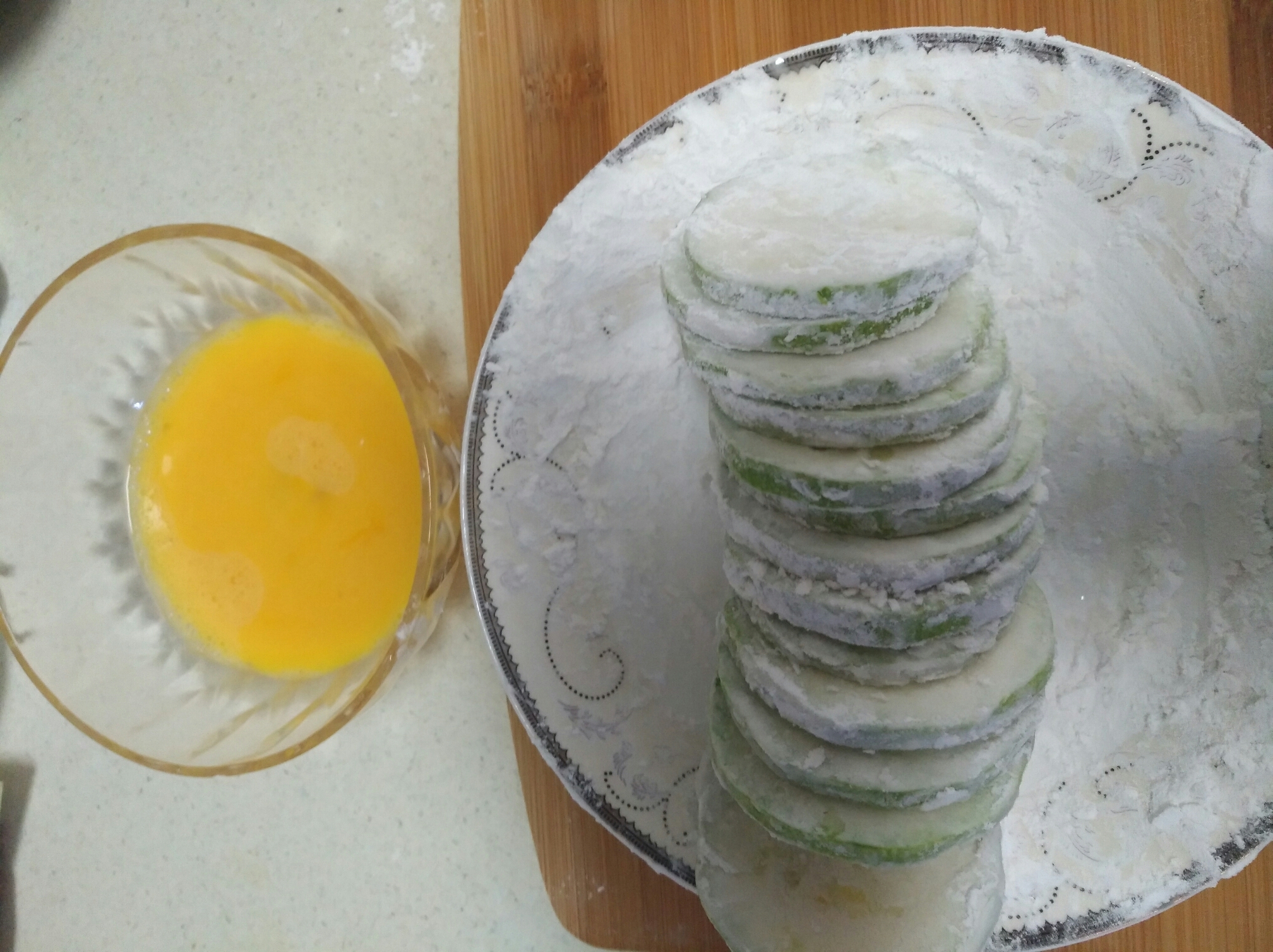 煎葫芦瓜的做法 步骤2