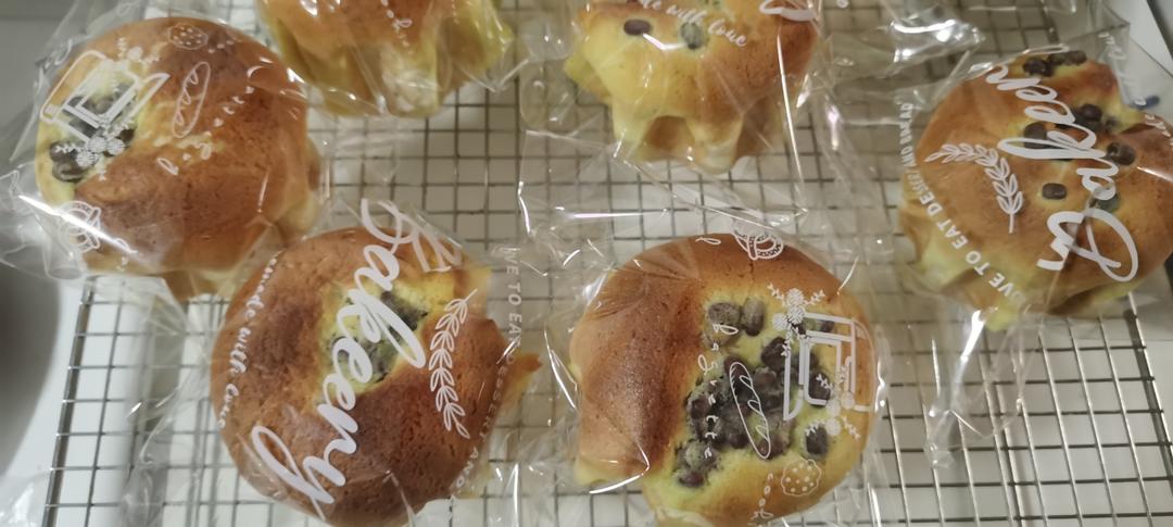 好吃到出炉就被抢光的墨西哥红豆面包