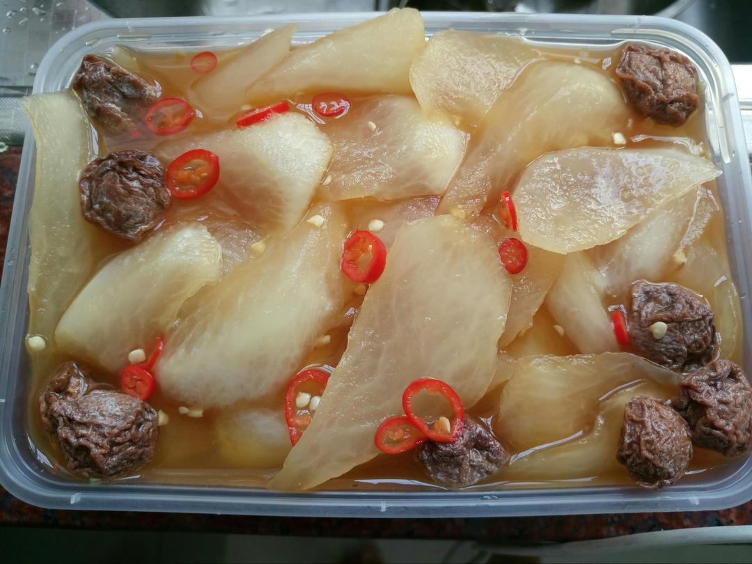 话梅腌萝卜