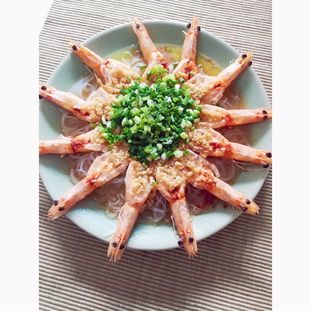 蒜蓉粉丝蒸虾