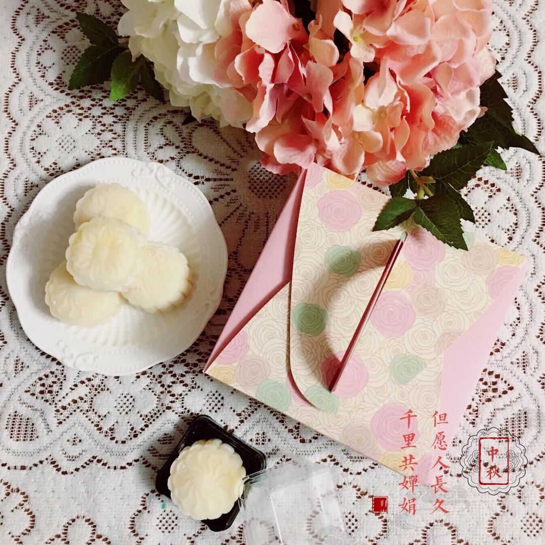 《Tinrry下午茶》冰皮月饼（奶黄馅）