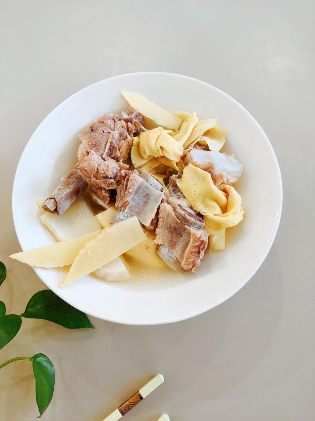 腌笃鲜——汉美驰美式慢炖锅