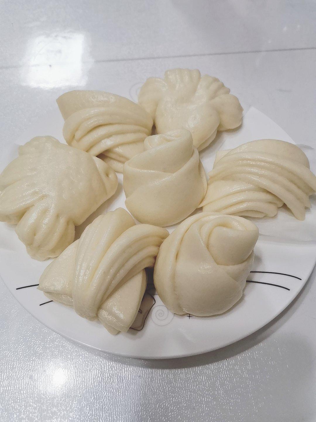 南瓜、紫薯花样馒头