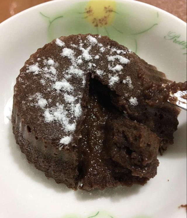 巧克力熔岩蛋糕(全图文超简单)