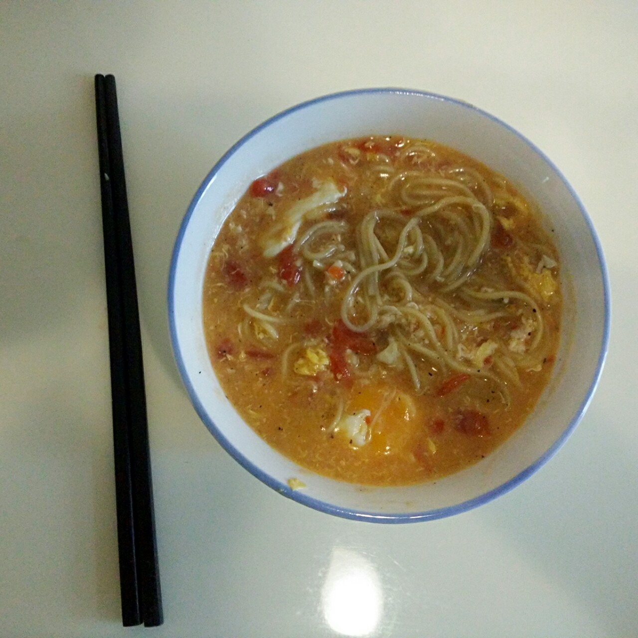 简单早饭西红柿鸡蛋挂面