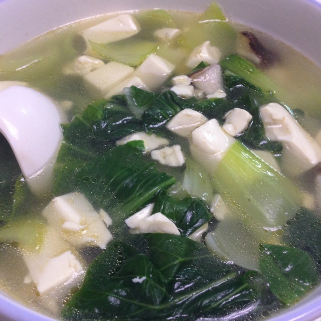 青菜豆腐香菇汤