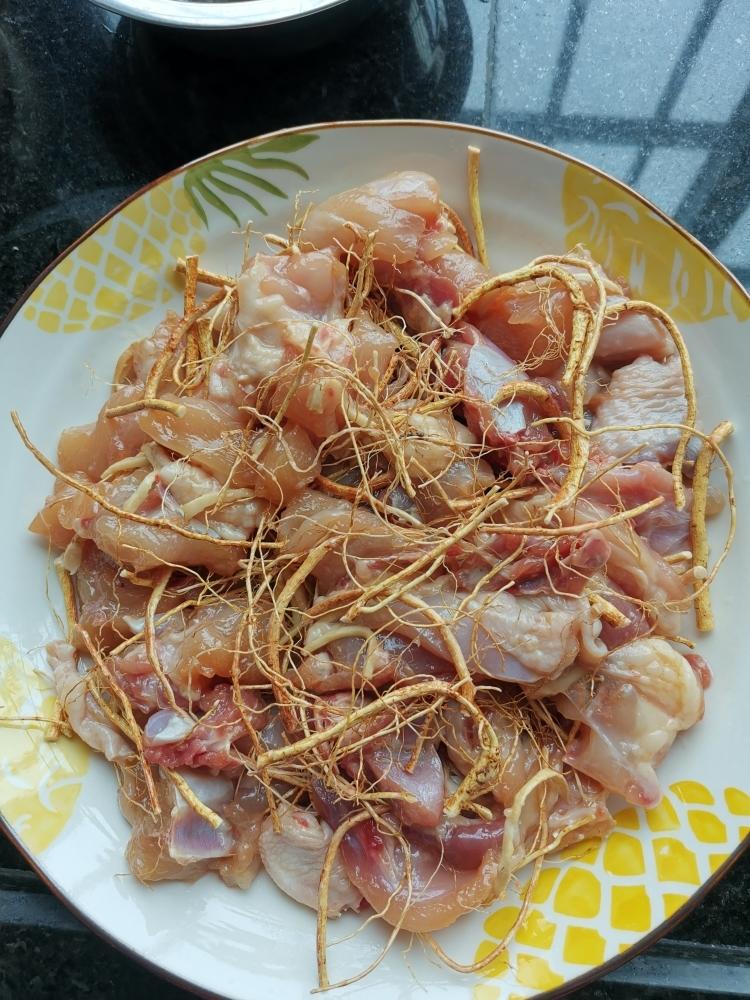 五指毛桃蒸鸡【我是马小坏】