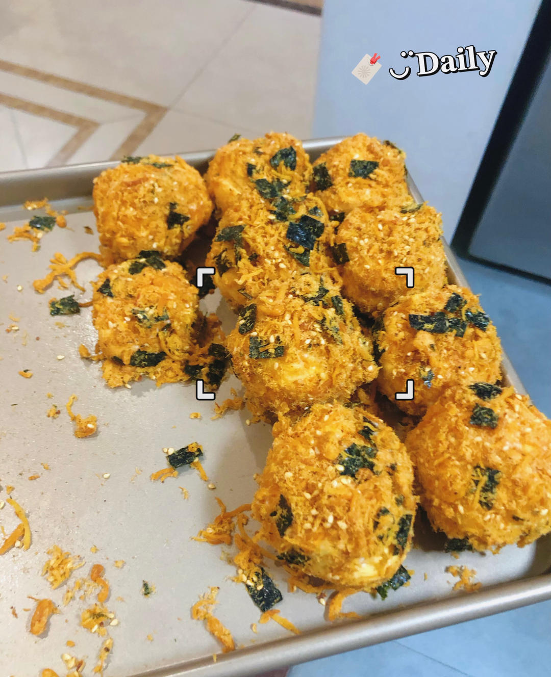 胖嘟嘟圆滚滚咬一口可以回弹的肉松小贝