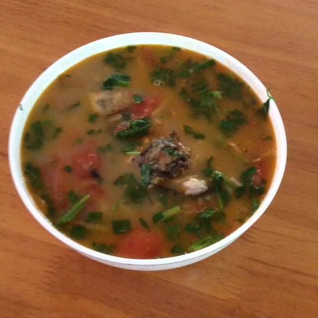 番茄鲫鱼汤的做法