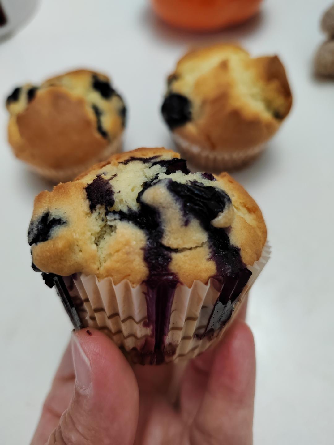 超简单【爆浆蓝莓玛芬蛋糕】