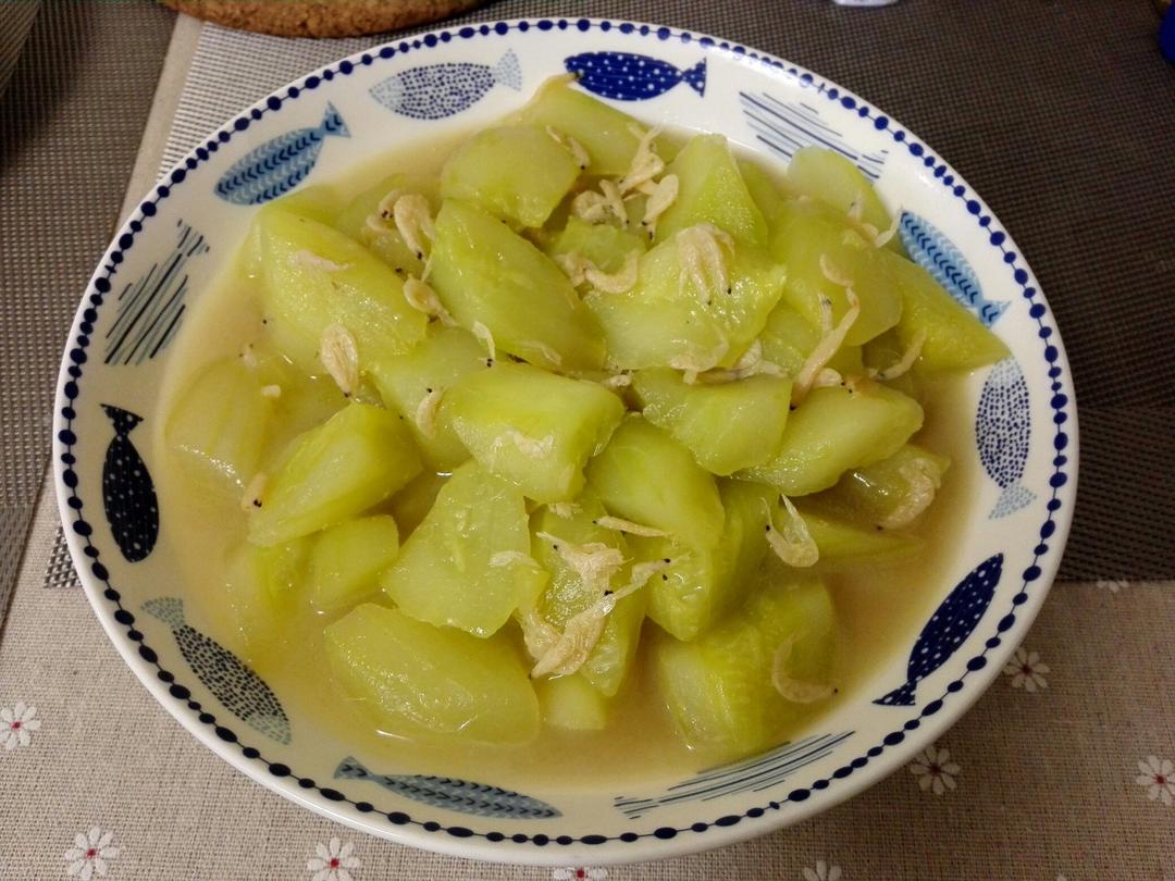 黄瓜炒虾皮