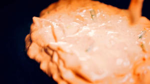 泡菜煎饼承载着在东北生活的那些时光的做法 步骤7